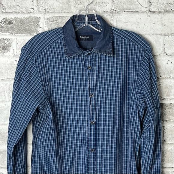 Z Zegna Sport Tapered Fit Casual Button Down - Picture 3 of 5